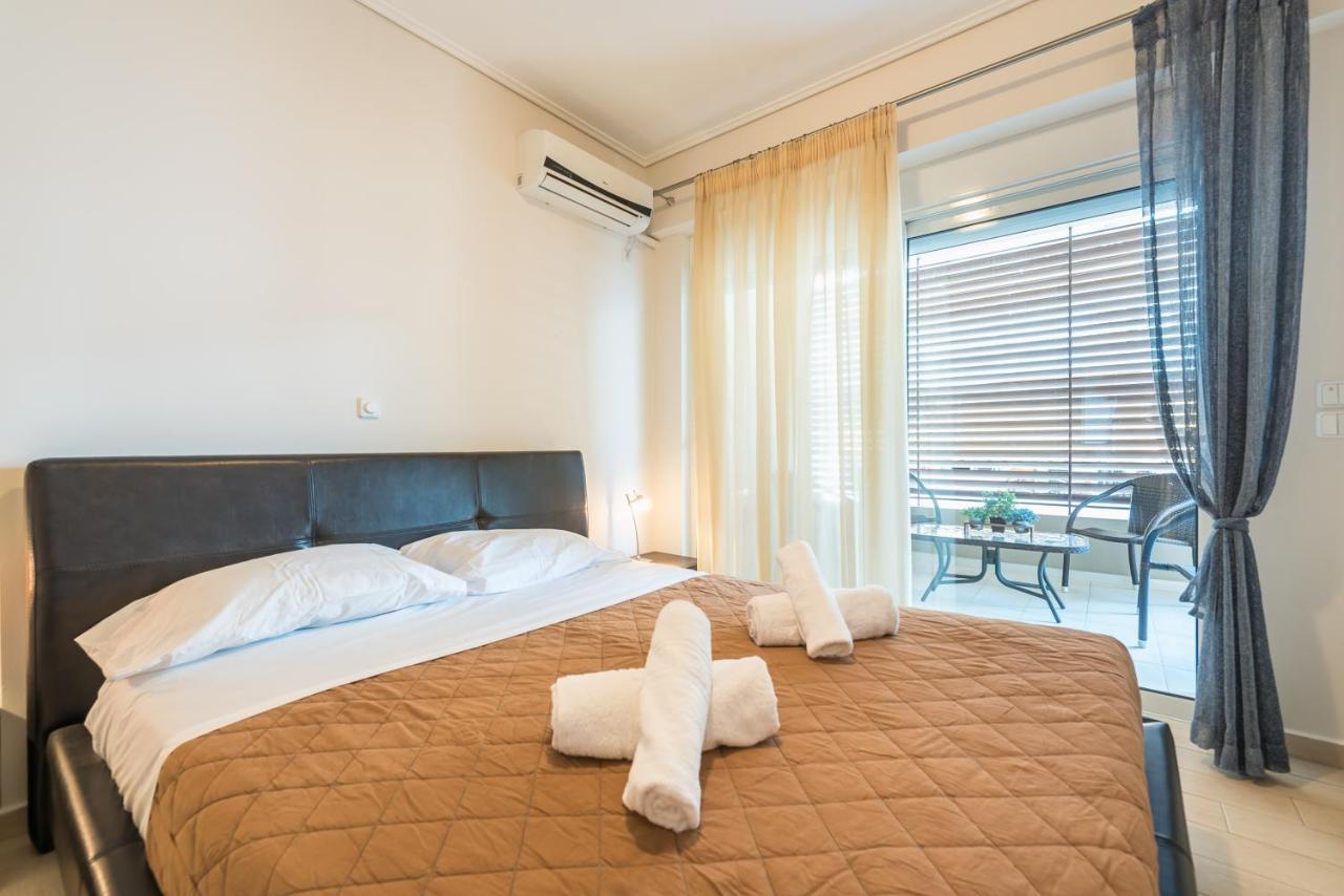 Comfortable,sunny In Center Apartment *