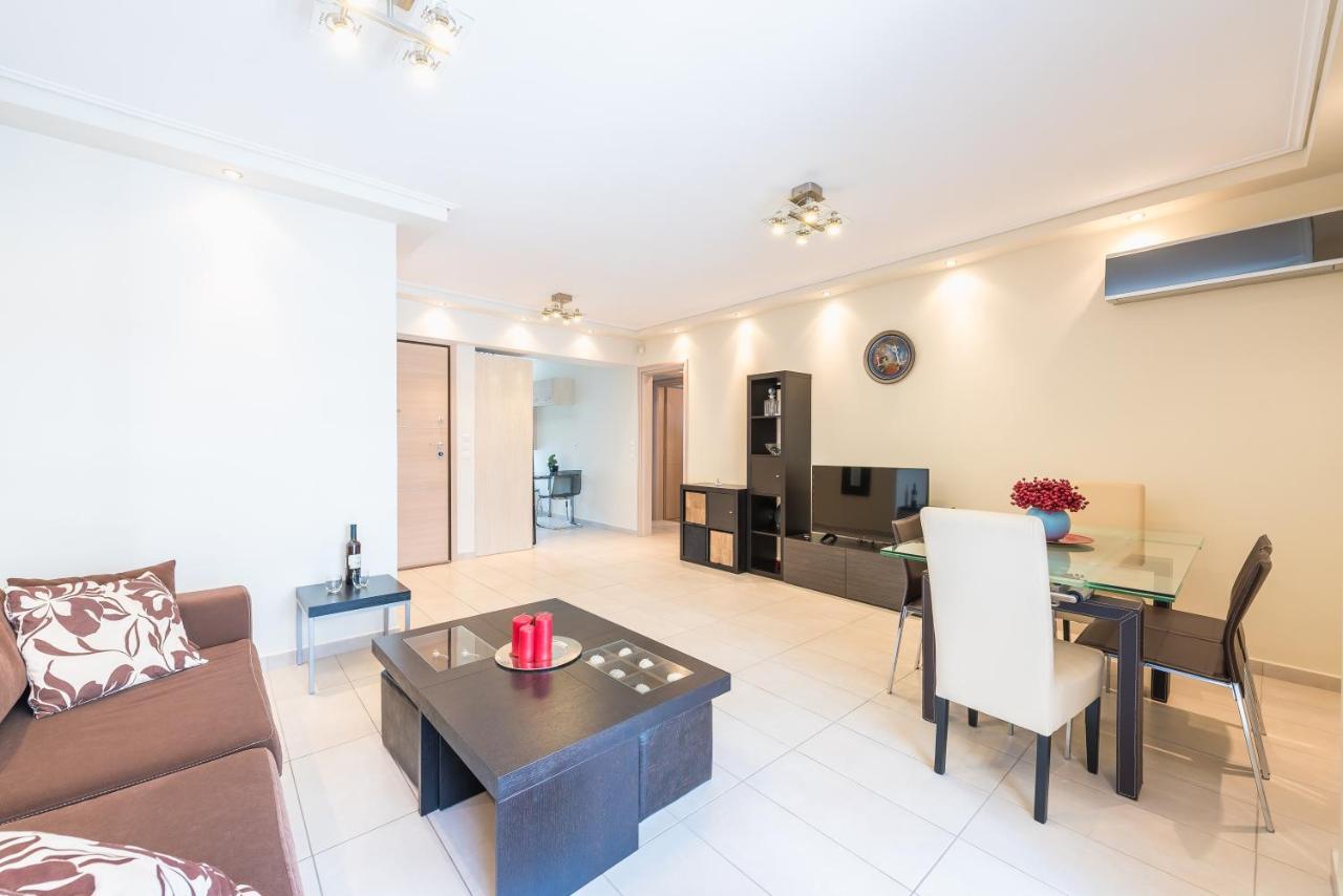 Comfortable,sunny In Center Apartment *